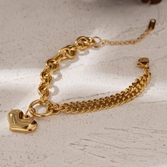 ^NEW 18K Gold Plated Chunky Link Chain Heart Circle Bracelet - Picture 4 of 7